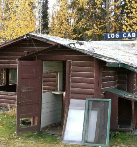 Former Log Cabin Inn