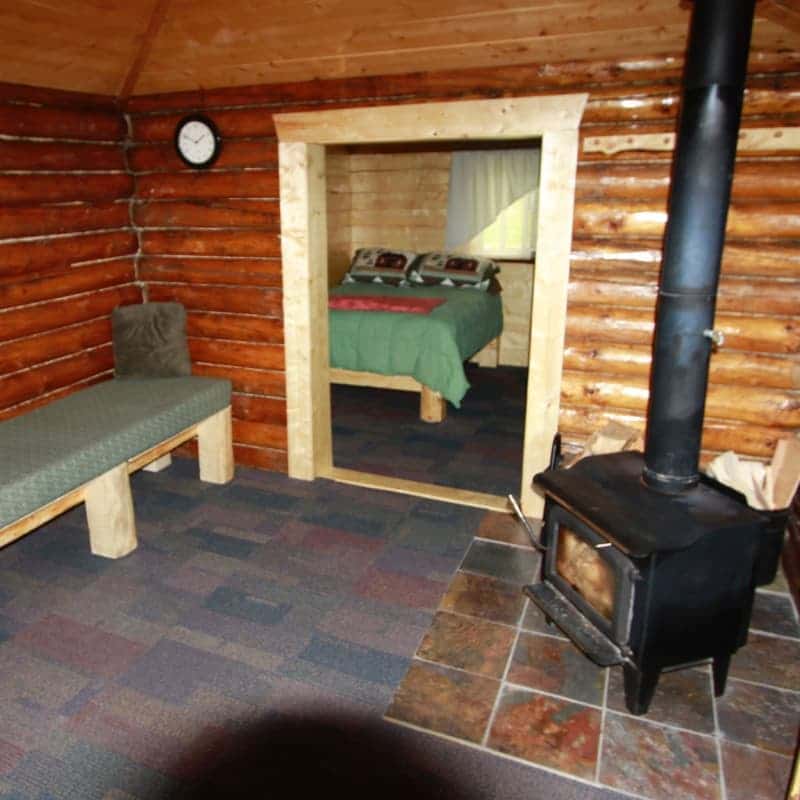 LOG CABIN WILDERNESS LODGE - Prices & Campground Reviews (Tok, Alaska)